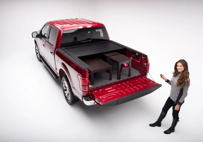 RetraxPRO Retractable Truck Bed Cover - Premium Aluminum Protection
